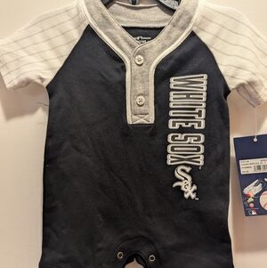 Chicago White Sox Infant 0-3 Months Baby Romper In Black And White NWT
